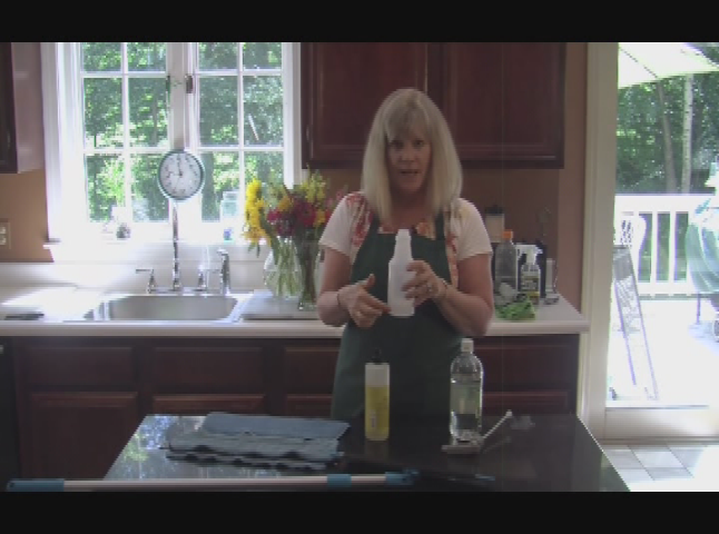 Thumbnail image for Clean Green Living with Leslie Reichert - Episode - 1